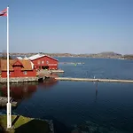 Skjerjehamn * Anneland