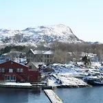 Hotel Skjerjehamn