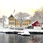 Skjerjehamn Hotell *