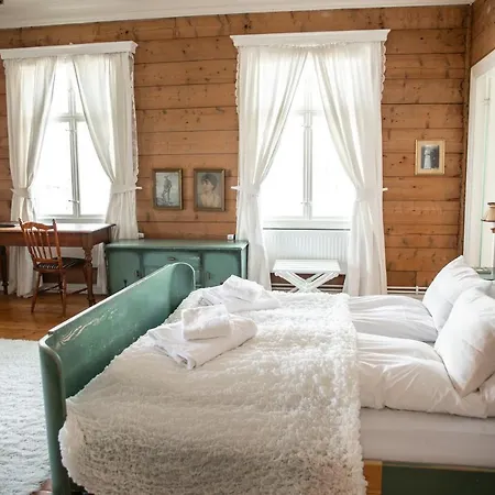 Skjerjehamn Hotell *