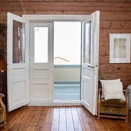 Skjerjehamn * Anneland