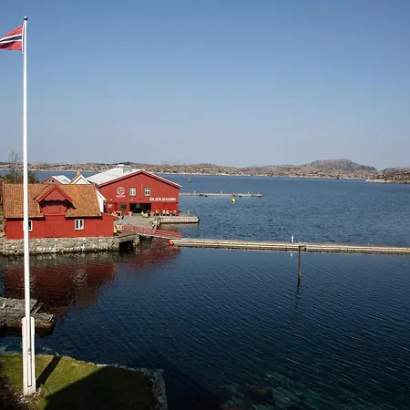 Skjerjehamn * Anneland