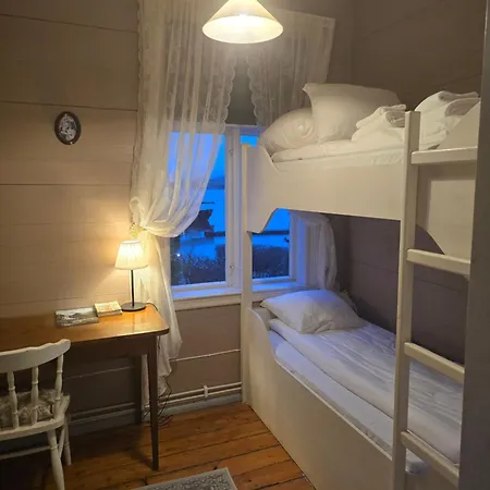 Hotel Skjerjehamn