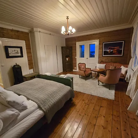 Skjerjehamn Hotel Anneland