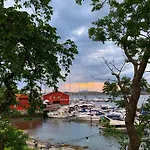 Skjerjehamn Hotel *